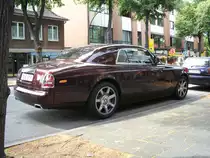 Rolls-Royce Phantom Coup�. D�sseldorf-Benrath Nordrhein-Westfalen. Am 01.07.2010.