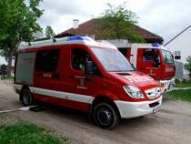 MB-Sprinter518; Pumpe Neuhofen  Bj.2009;184PS;Besatzung 1:8 der  FF-Neuhofen/Innkreis  trifft anlsslich einer Grobung am Einsatzort ein;100507
