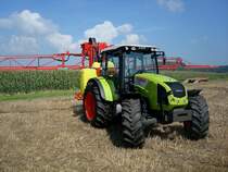 Claas Axos 310, Allradschlepper, 4-Zyl.Turbo-Diesel, 4400ccm, 75PS, mit angebautem Sprhgert, Traktorentreffen Hausen/Mhlin, Sept.2010