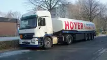 Mercedes Actros im Lehrte am 26.11.10.