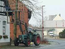 Alter Traktor im Lehrte am 24.11.10