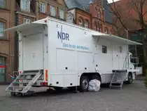 Mercedes Benz, Fernseh�bertragungswagen des NDR (Hamburg) im Einsatz in Flensburg am 19. Oktober 2007. (C) Matthias R�he 

