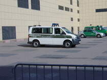 Ein Feldjger VW Bus auf der IAA in Frankfurt am 26.09.09