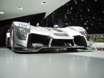 Ein Audi R15 TDI auf der IAA in Frankfurt am 26.09.09