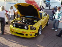 Ein Auto Gas Ford Mustang auf der IAA in Frankfurt am 26.09.09