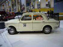 NSU-Fiat Neckar 103D. 1959 -1960. Da Fiat in Heilbronn am Neckar bereits 1929 ein NSU Montagewerk bernommen hatte, hieen smtliche dort fr den deutschen Markt produzierten Autos NSU-Fiat. Das abgelichtete Fahrzeug war in dieser Karosserievariante nur zwei Jahre im Programm. Der Motor leistete 40 PS aus 1.089 cm. Essen Motorshow 30.11.2010.