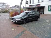 Opel Omega Combi in Lehrte, am 31.10.2010