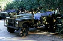 Mit diesem offenen und verlngertem Land Rover gings im Mai 1990 auf Fotosafaritour im sdafrikanischen Sabi Sabi Private Game Reserve