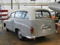 Heckansicht des Pkw Kombi Wartburg 1000, fotografiert im Technischen Landesmuseum in der Hansestadt Wismar, 17.04.2010