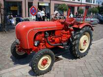 Porsche Super, 3-Zyl.Diesel, 2467ccm, 38PS, die Reihe wurde von 1957-60 gebaut, Gundelfingen 2010