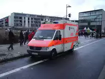 Ein Malteser RTW in Frankfurt Riedberg bei der U-Bahn Er�ffnung am 12.12.10