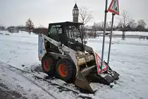 Kleinbagger in Lehrte, am 09.12.10.