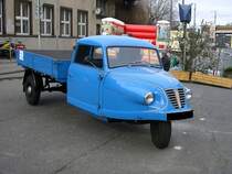 Goliath  Goli  vor dem Wittener Hbf .(09.03.2008) 