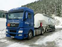 MAN TGX 18.440 XLX (Spedition BRASS)Bild bei BRASS aufn HOF vom 10.12.2010