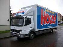 Mercedes-LKW von einem Mbelhandel am 12.November 2010 in Bergen/Rgen.