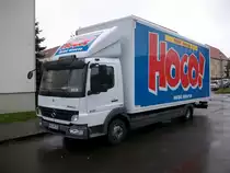 Mercedes-LKW von einem M�belhandel am 12.November 2010 in Bergen/R�gen.