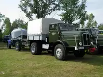 Zugmaschine Z 6 mit Anh�nger aus dem Prignitz-Kreis beim 11. Perleberger Oldtimer- und Milit�rfahrzeugtreffen, Flugplatz Perleberg 12.07.2009