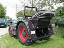 Heckansicht des LANZ BULLDOG  Heiwagen  aus der Hansestadt L�beck, fotografiert in Meetzen 16.08.2009