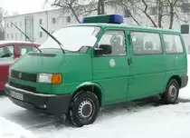 schon bald eine Rarit�t: VW T 4 der Bundespolizei in minzgr�ner Lackierung