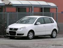 VW Polo fotografiert in Innsbruck am 08.03.08.