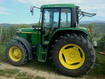 John Deere 6210, Allradschlepper mit 90PS, gebaut von 1997-03, Okt.2010 