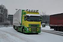 Volwo Sattelzug, auf dem Rastplatz  Lehrter See , am 19.12.2010.