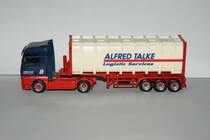 MAN TGA XXL Bulkcontainer-Sattelzug 30ft.  Talke  