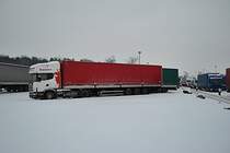 Ein 420 PS Topline Scania am 19.12.2010 auf dem Rastplatz  Lehrter See ,