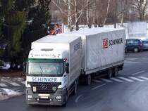 ACTROS1841(BlueTec5) von DB-Schenker am Weg zur Betriebsfiliale;101223