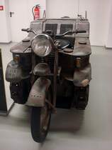 NSU Kettenkrad, Baujahr 1944, 4-Zyl.Motor mit 1500ccm und 38PS, Vmax.65 Km/h, gebaut wurden 8490 Stck fr militrische Zwecke, Autosammlung Steim Schramberg, Aug.2010