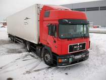 MAN-Sattelzug aus Litauen am 28.Dezember 2010 in Bergen/Rgen.