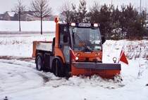 Gebaut bei Multicar im Einsatz in Torgelow ein Tremo mit Schild und Walzenstreuer 2007.Ich fahre ihn selber.