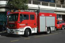 Bomberos Feuerwehr MAN TGM 12 280 gesehen am 18.12.2010 in der Innenstadt von Arrecife/Lanzarote.
