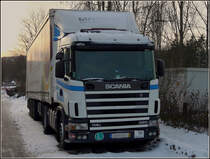 Dieser Scania 380 war am 25.12.2010 in der Nhe des Bahnhofs von Ettelbrck abgestellt.