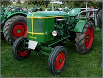Deutz F2 L514 2Zyl. 2641 ccm, 28 Ps, BJ.1950, aufgenommen am 18.09.2010 in Weiswampach beim Oldtimertreffen.