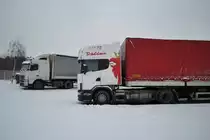 Scnia Topline mit 420 PS in Lehrte, am 19.12.2010.