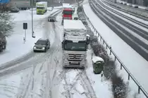 Ein Mercedes Actros, auf dem Rastplatz  Lehrter See , am 19.12.2010 in Lehrte.