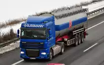 DAF XF Tanksattel  Bussmann  auf der A61 bei Miel - 30.12.2010