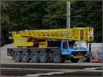 Schwerlastkran der Marke Grove aufgenommen im Bahnhofsareal von Ettelbr�ck am 26.09.2010