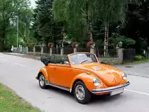 VW-K�fer_1302LS,Typ15, Baujahr 1972 nimmt mit offenem Verdeck bei der Wadholzclassic teil;100718