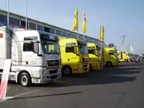 Mehrere MAN TGX von Abt-Sportsline und Dunlop am 27.07.08 auf dem N�rburgring beim DTM Rennen