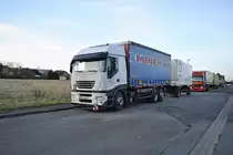 Iveco Stralis H�ngerzug am 16.01.2010 in Lehrte.