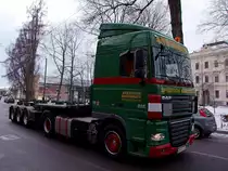 DAF XF105.460 der Sped.Angermayr mit Flachauflieger;101223