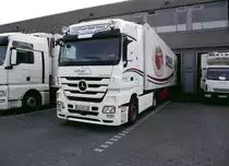 MERCEDES 	Leistung : 	460 HP >> 339 KW
Modell : 	Actros 1846     K�hlsattel
Abgelichtet Kerpem Industriegebiet von Alteisenjo

Http://www.suzuki-gr650.de	
