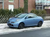 Mazda 121 am 02.01.2011 in Lehrte.
