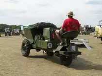 Kleindumper  Piccolo 1 , auch genannt  Dreikantfeile  aus der Hansestadt Rostock, Alt Schwerin 08.08.2009