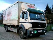 Mercedes-1831 mit Wechselaufbau; 080319