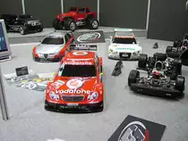 Mehrere 1:5 Verbrennermodellautos auf der Fazination Modellbau in Sinsheim am 18.03.07