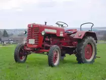 IHC Mc Cormick D 214, 2-Zyl., 14 PS, Bj 1959.
Aufgenommen 28.3.2005 bei Diesellust.de