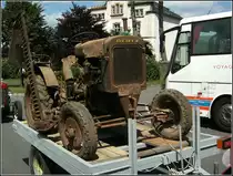 An diesem Deutz Traktor mu� der Besitzer noch eine menge Zeit investieren, um diesen wieder flott zu kriegen. Hosingen 29.06.2008.